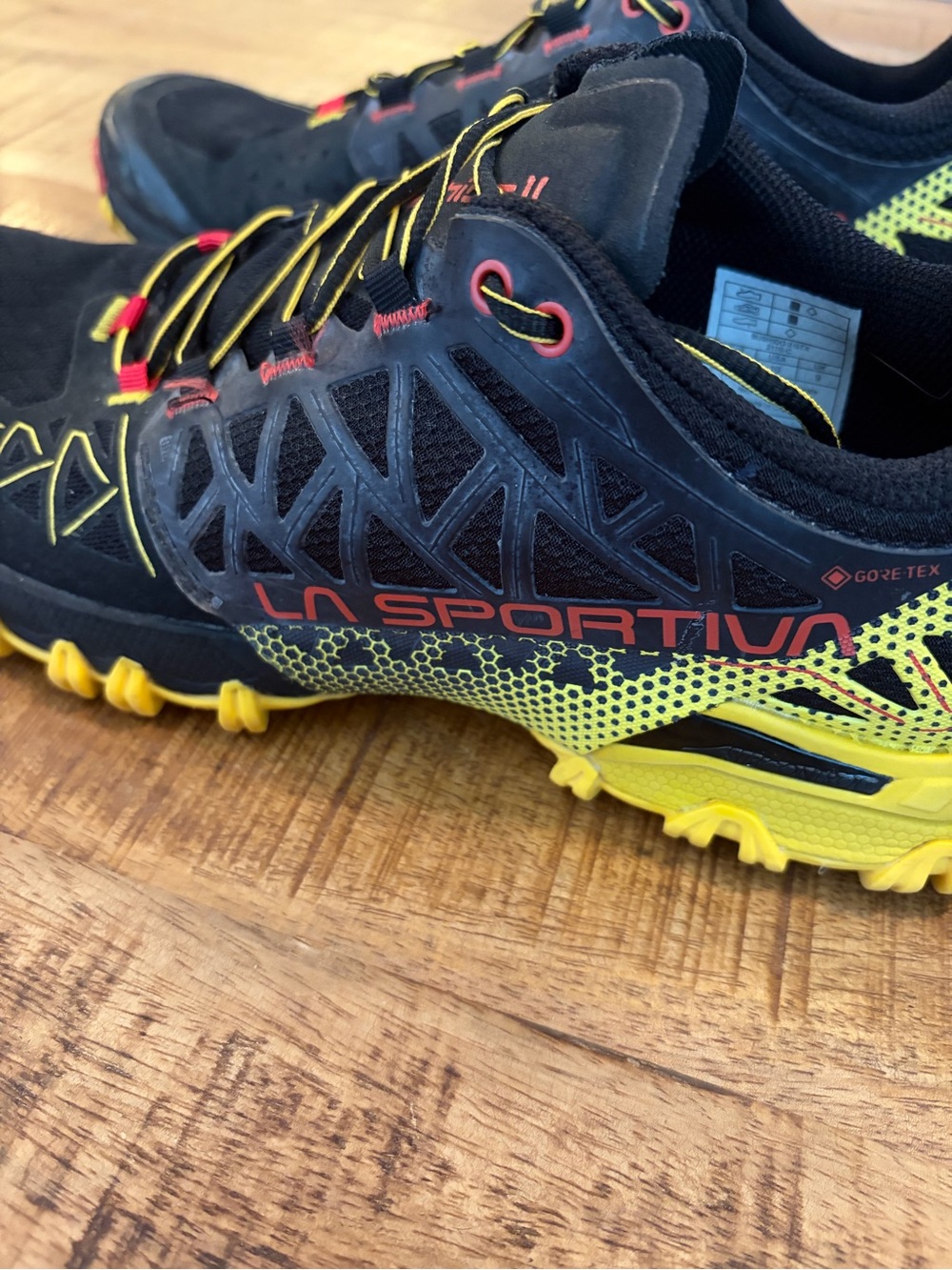 La Sportiva Bushido II GYX Trail Running Shoes - Picture 8 of 9